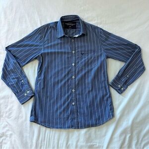 AMERICAN EAGLE Vintage Fit Blue Striped Shirt Size Small